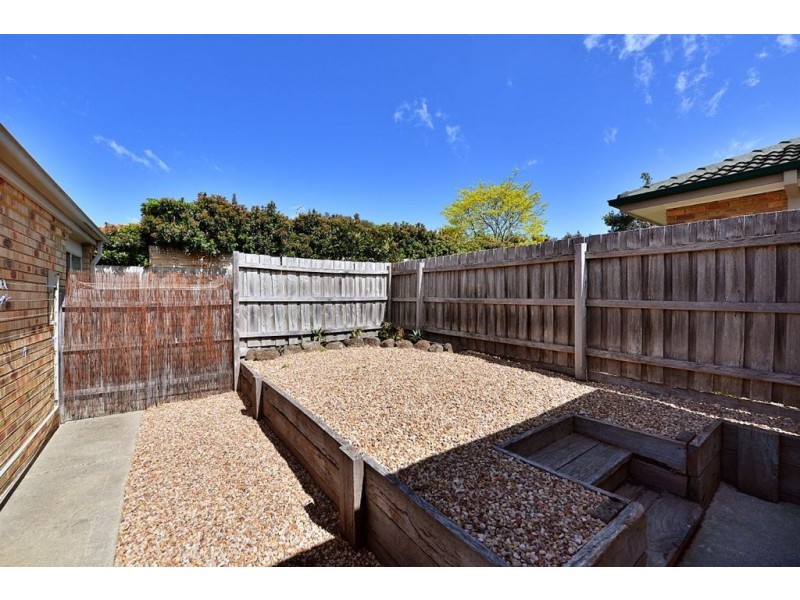 6 Noel Road, Langwarrin VIC 3910