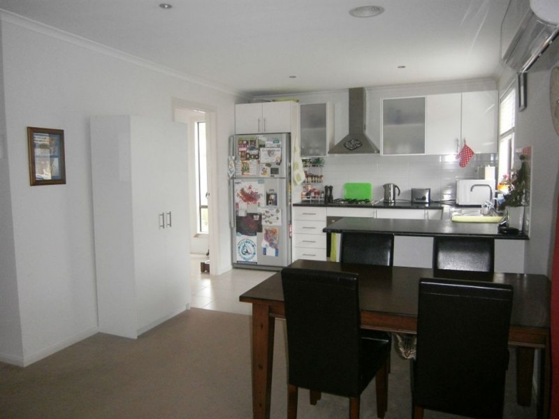 1/145 Union road, Langwarrin VIC 3910