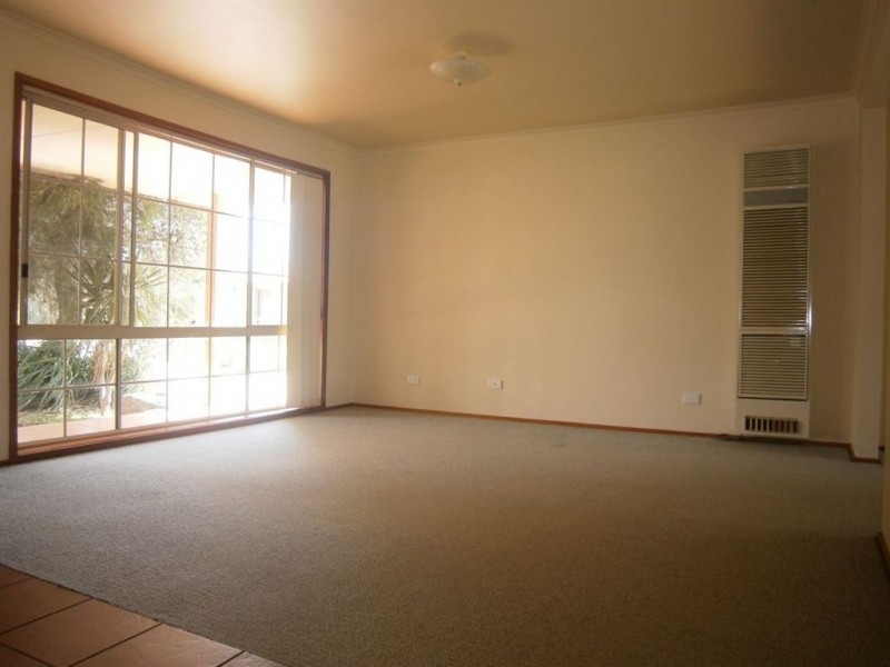 8/15 Peninsula Crescent, Langwarrin VIC 3910