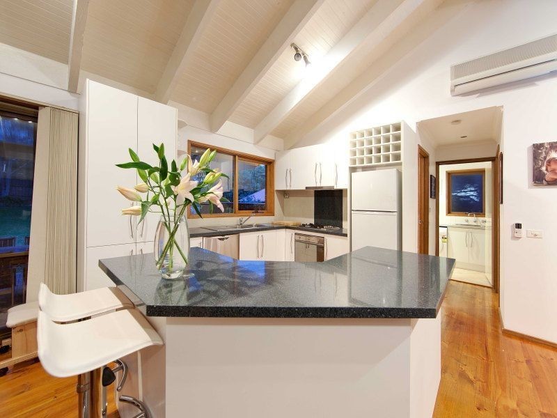 6 Green Acres Court, Langwarrin VIC 3910