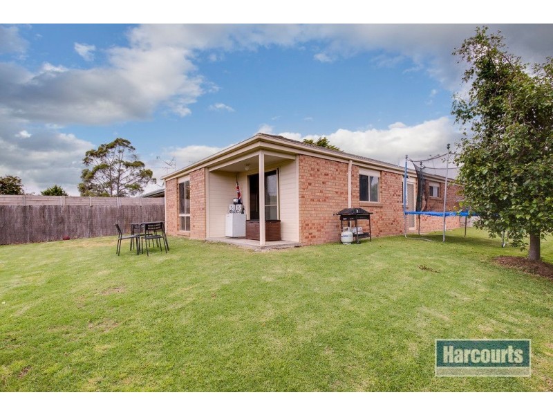 5 Warrindale Close, Langwarrin VIC 3910