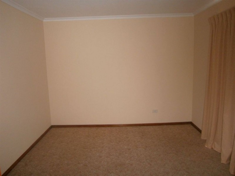 12 Julie Court, Langwarrin VIC 3910