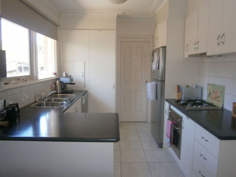 1/16 Nursery Avenue, Frankston VIC 3199