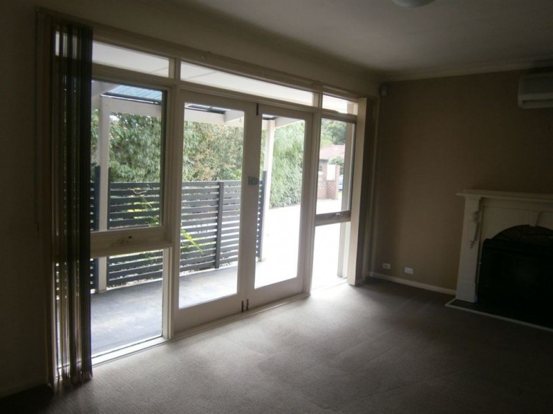 1/16 Nursery Avenue, Frankston VIC 3199