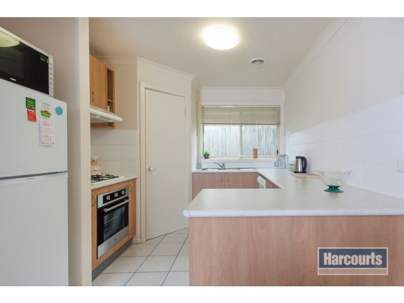 17/4 Paydon way, Hampton Park VIC 3976