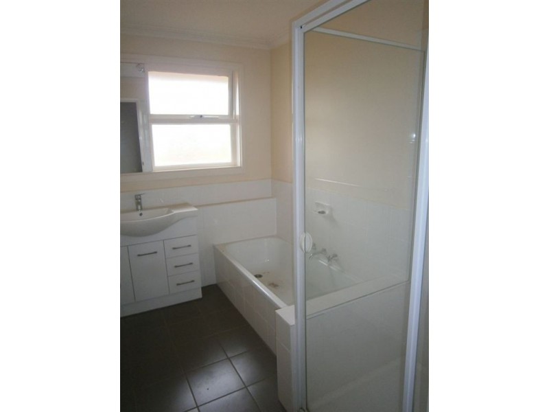 6 Athol Court, Langwarrin VIC 3910