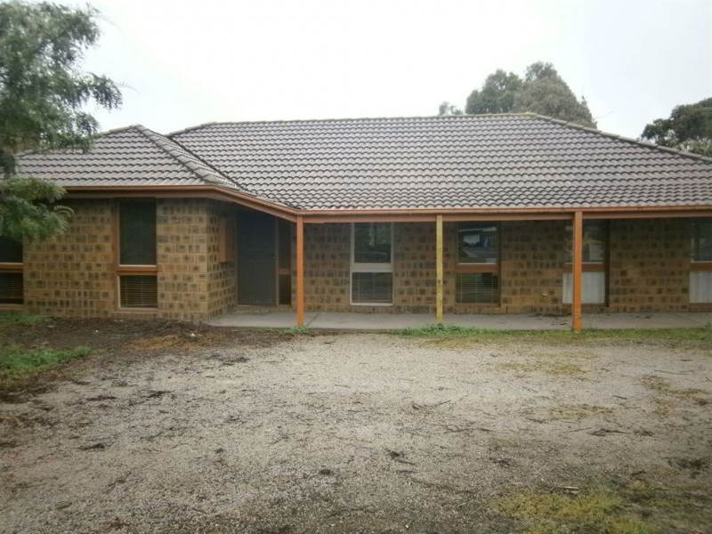 21 Charles Drive, Pearcedale VIC 3912