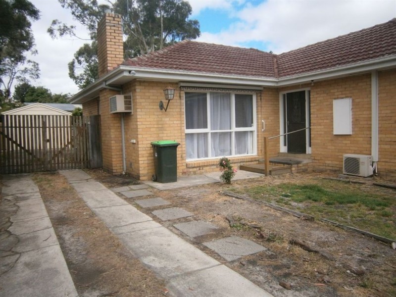 484 McClelland Drive, Langwarrin VIC 3910