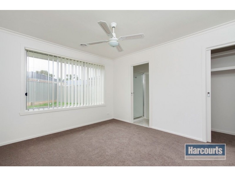 3 Southampton Drive, Langwarrin VIC 3910