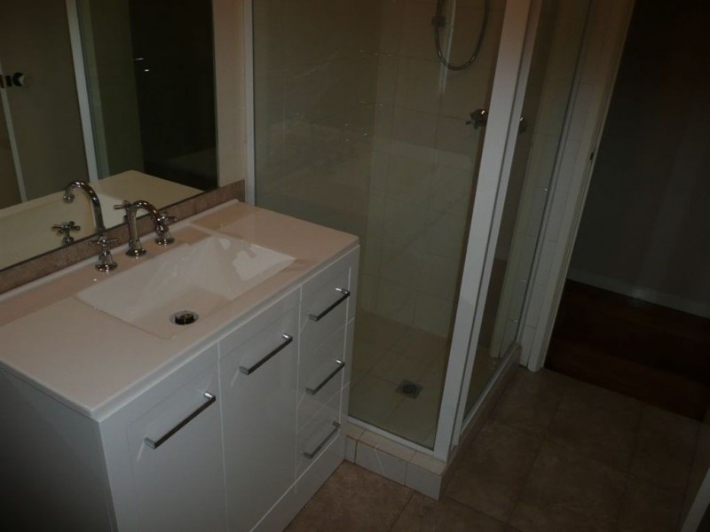 169 Karingal Drive, Frankston VIC 3199