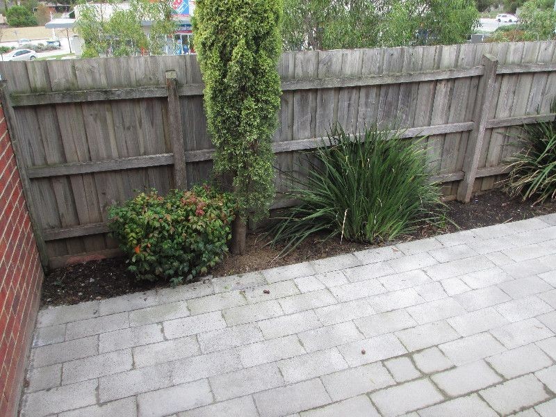 9/2 Allington Place, Langwarrin VIC 3910