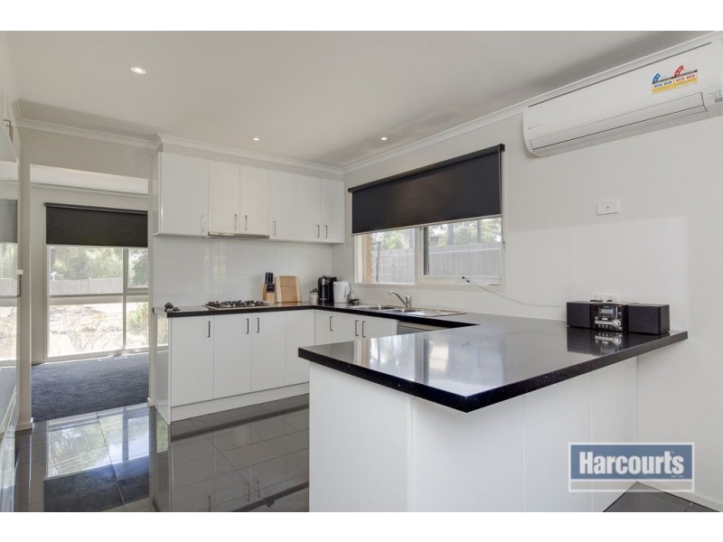 4 Cedar Street, Langwarrin VIC 3910