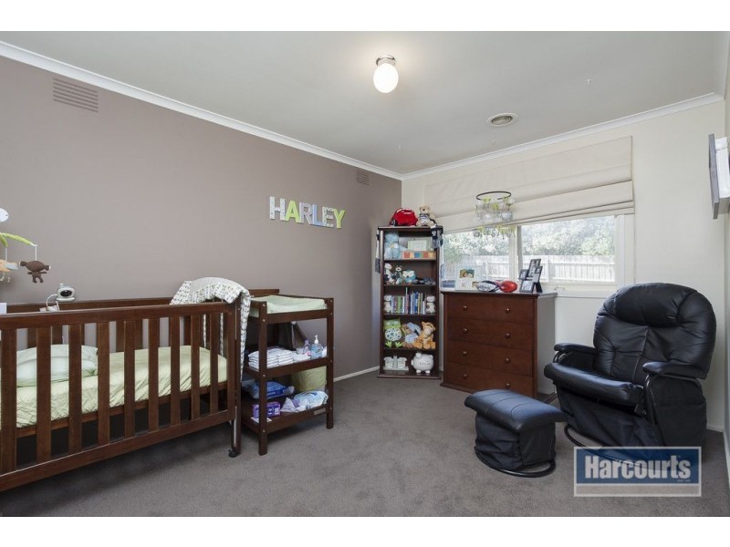 6 Kuranda Street, Langwarrin VIC 3910