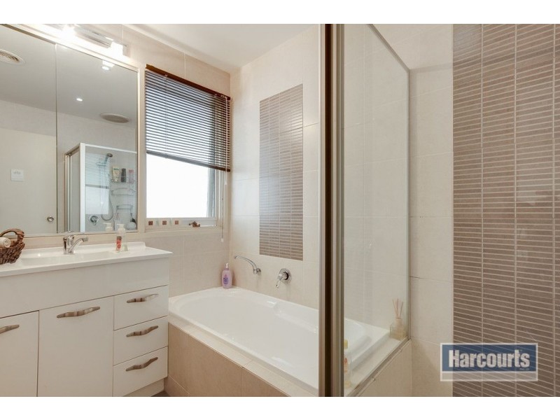 6 Kuranda Street, Langwarrin VIC 3910