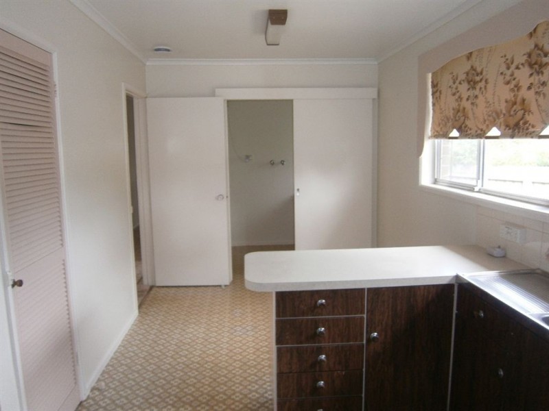 151 Karingal Drive, Frankston VIC 3199