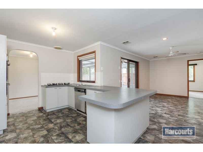 4 Anthony Place, Langwarrin VIC 3910