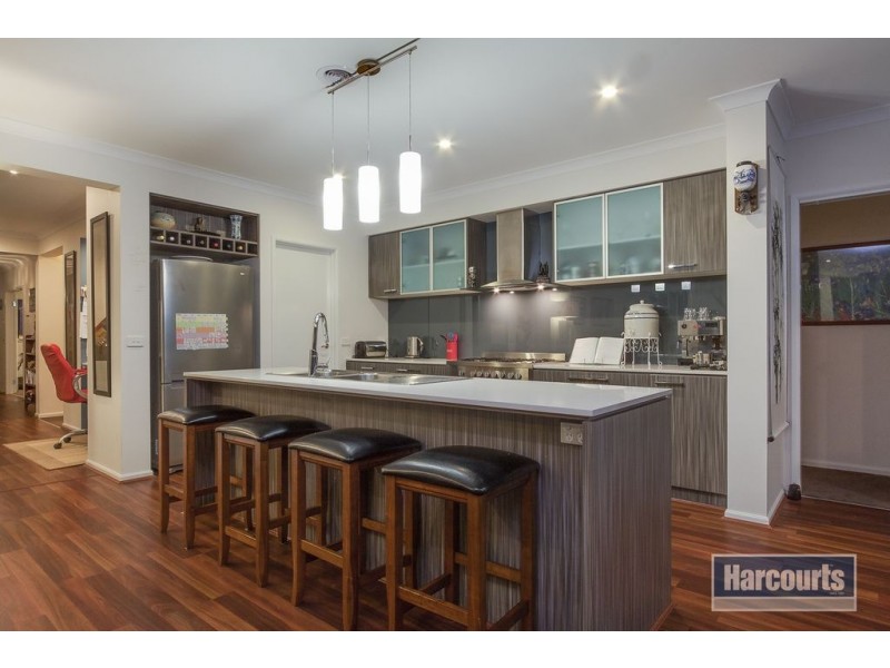 28 Daintree Drive, Sandhurst VIC 3977