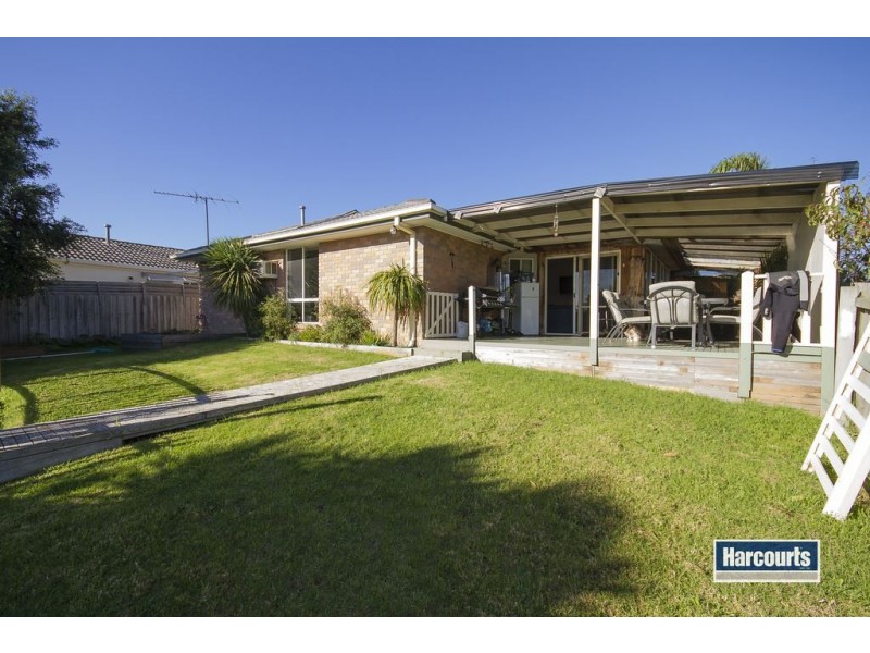 15 Grasswren Close, Langwarrin VIC 3910