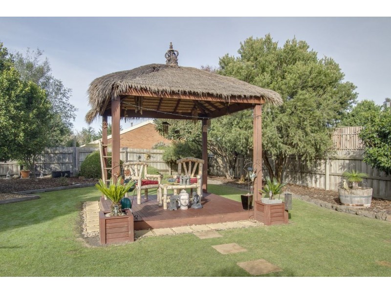 23 Gum Nut Drive, Langwarrin VIC 3910