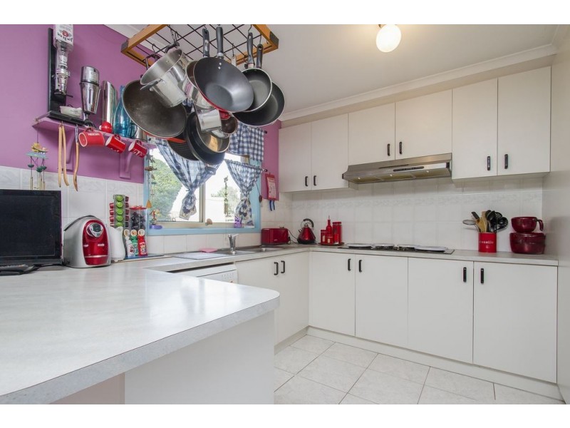 23 Gum Nut Drive, Langwarrin VIC 3910