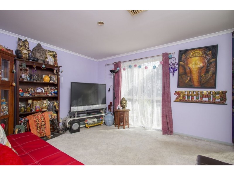 23 Gum Nut Drive, Langwarrin VIC 3910