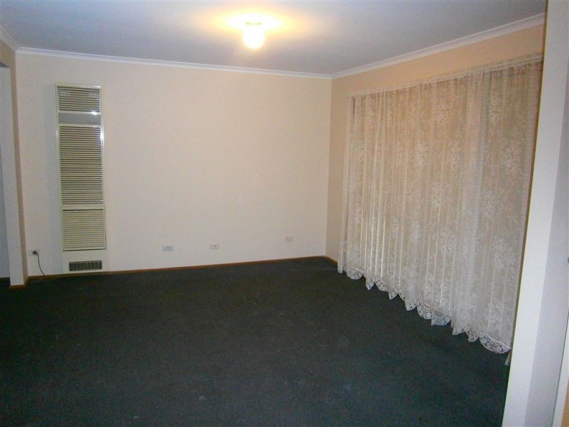 12/10 Lemnian Court, Langwarrin VIC 3910