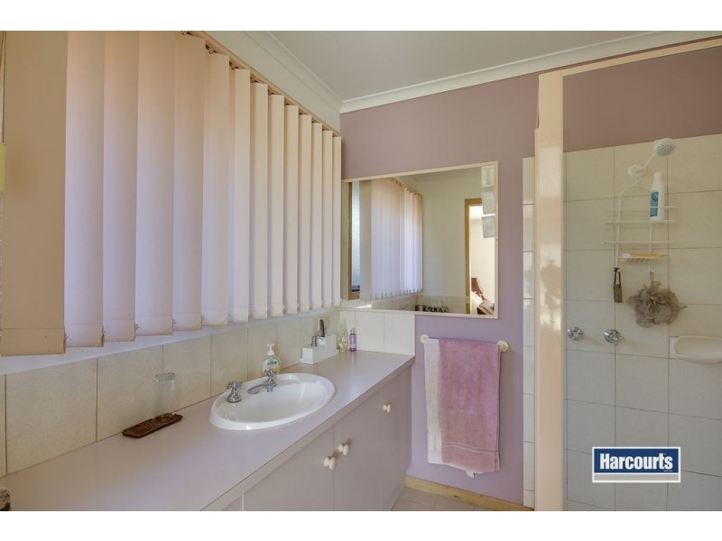 15 Wahgunyah Crescent, Langwarrin VIC 3910