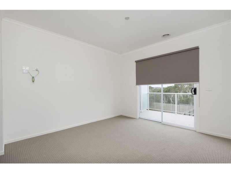 4 Hodgins Road, Hastings VIC 3915