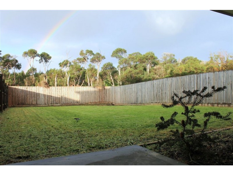 4 Hodgins Road, Hastings VIC 3915