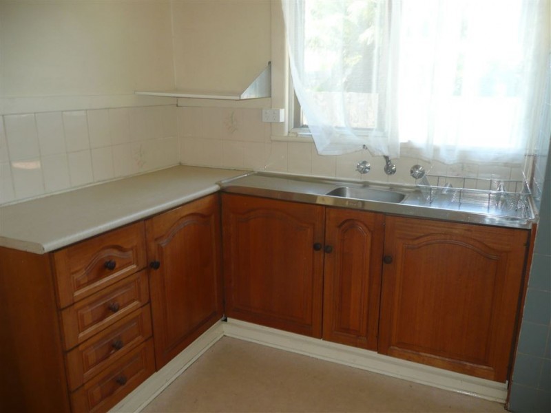 95A Rosslyn Avenue, Seaford VIC 3198