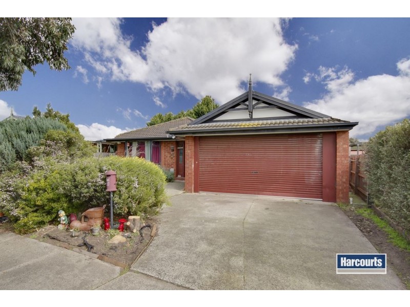 10 Bradley Way, Cranbourne VIC 3977