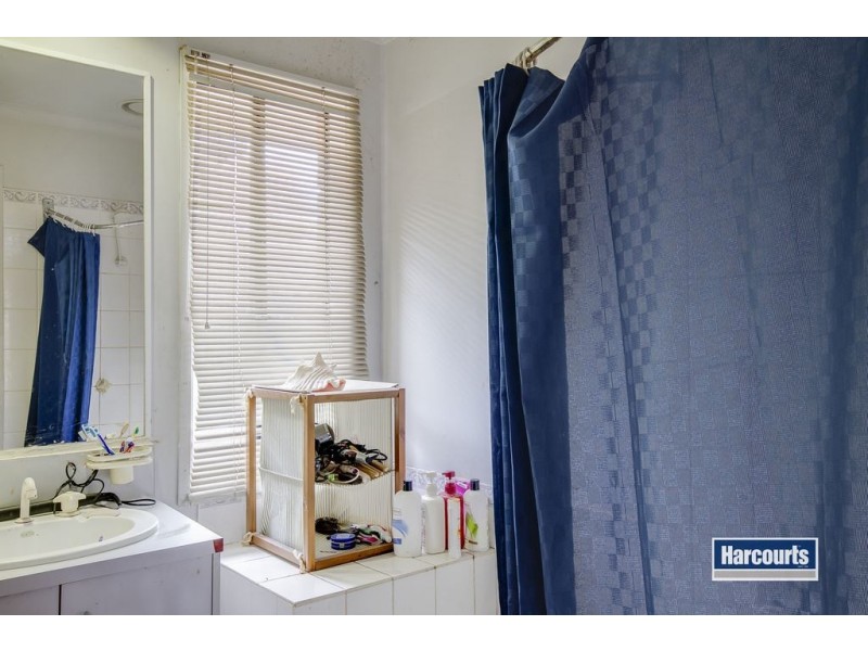 10 Bradley Way, Cranbourne VIC 3977