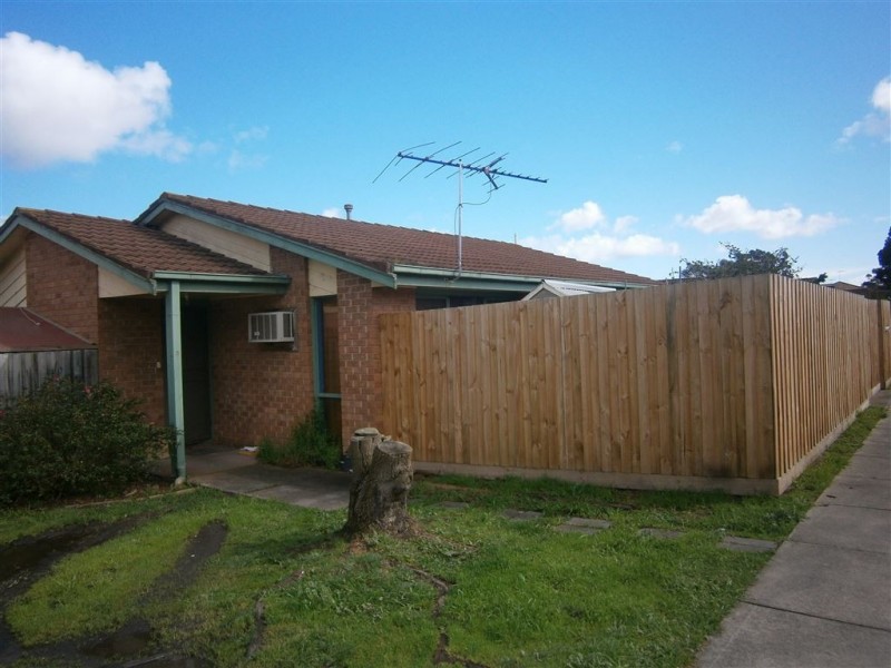 3 Leonard Drive, Langwarrin VIC 3910