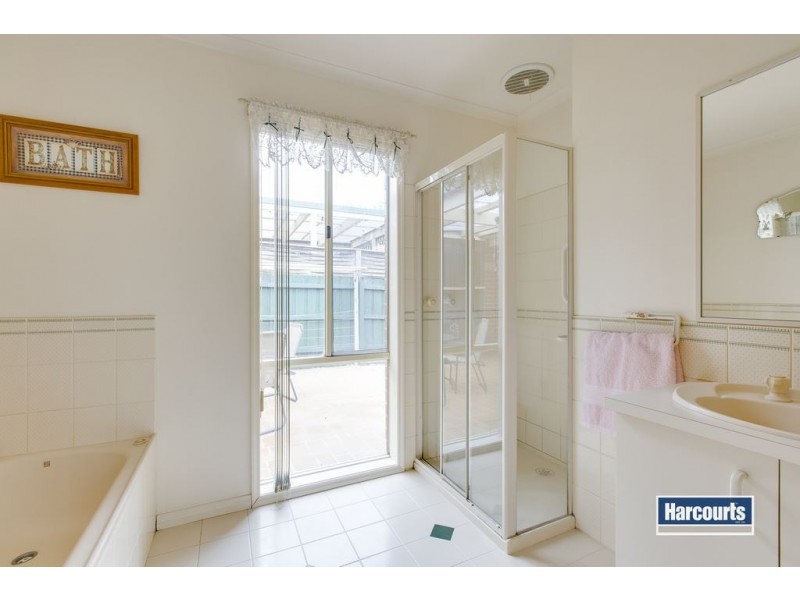 1 Glendale Close, Langwarrin VIC 3910