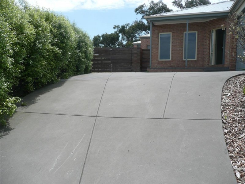 21 Parkvalley Crescent, Langwarrin VIC 3910