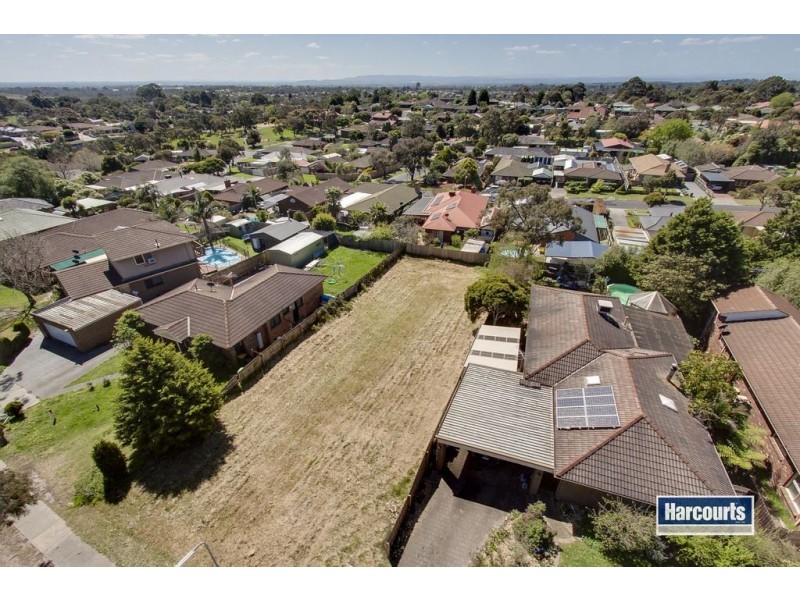 13 Bush Court, Langwarrin VIC 3910