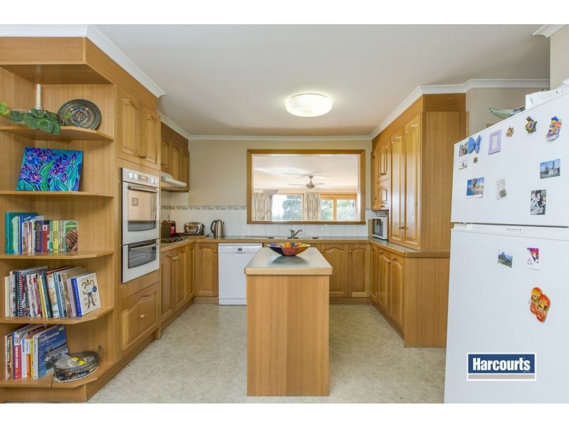 34 Maria Drive, Langwarrin VIC 3910