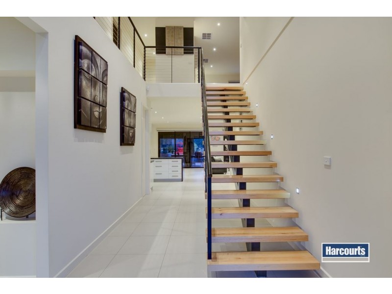 26 Bronzewing Court, Langwarrin VIC 3910