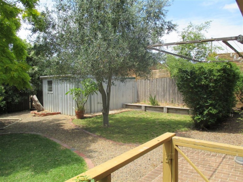 12 Elaine Court, Somerville VIC 3912