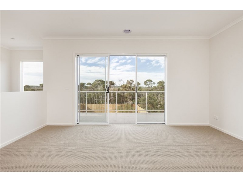 4 Hodgins Road, Hastings VIC 3915