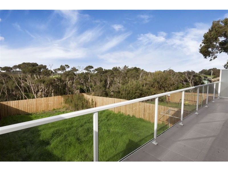 4 Hodgins Road, Hastings VIC 3915