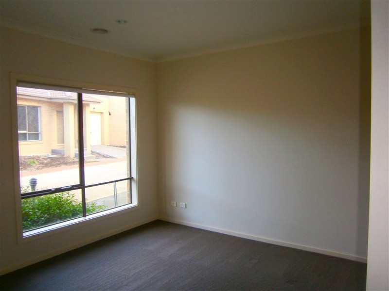 10/28 Potts Road, Langwarrin VIC 3910