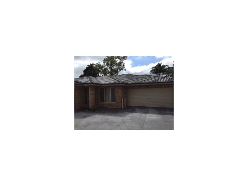 2/424 McClelland Drive, Langwarrin VIC 3910