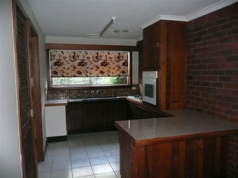 2/16 Childers Street, Cranbourne VIC 3977