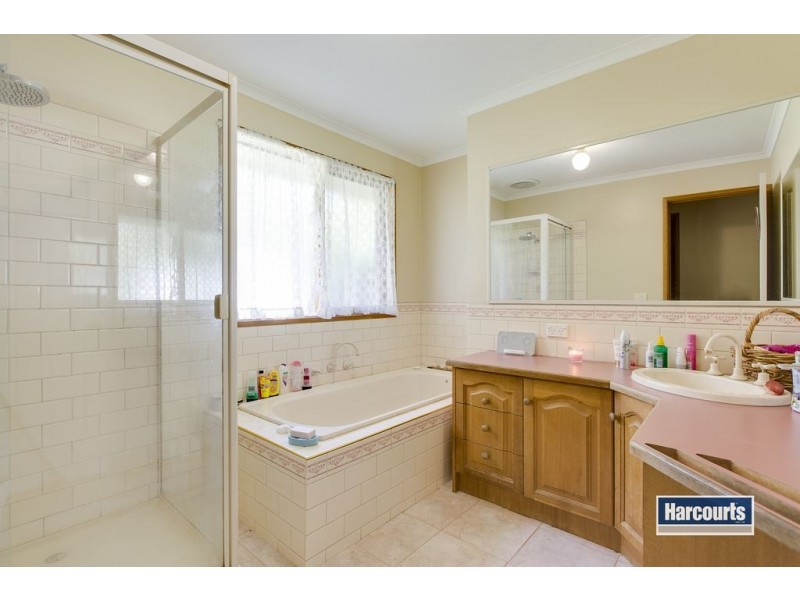 5 Peppermint Place, Somerville VIC 3912