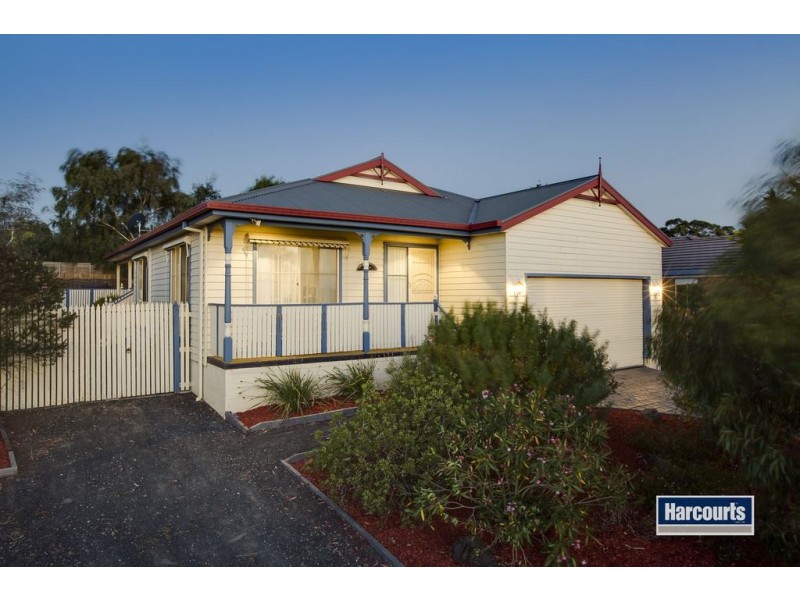 22 Romsey Place, Langwarrin VIC 3910
