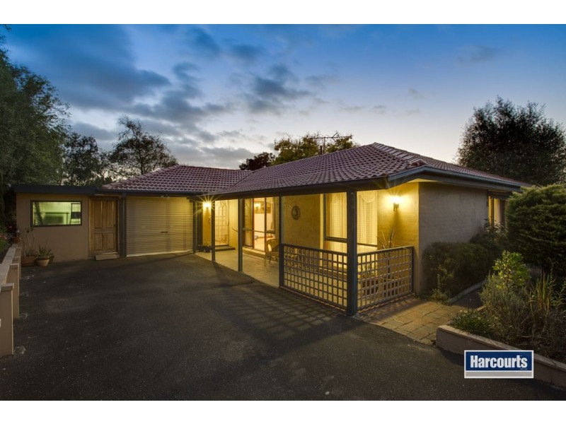8 Pellita Way, Langwarrin VIC 3910