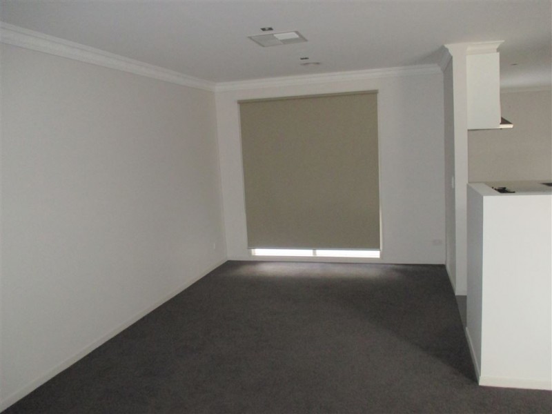 5 Lautrec Street, Frankston VIC 3199