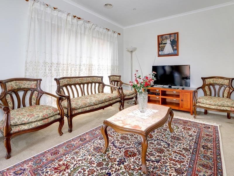 30 Pepperbush Crescent, Langwarrin VIC 3910