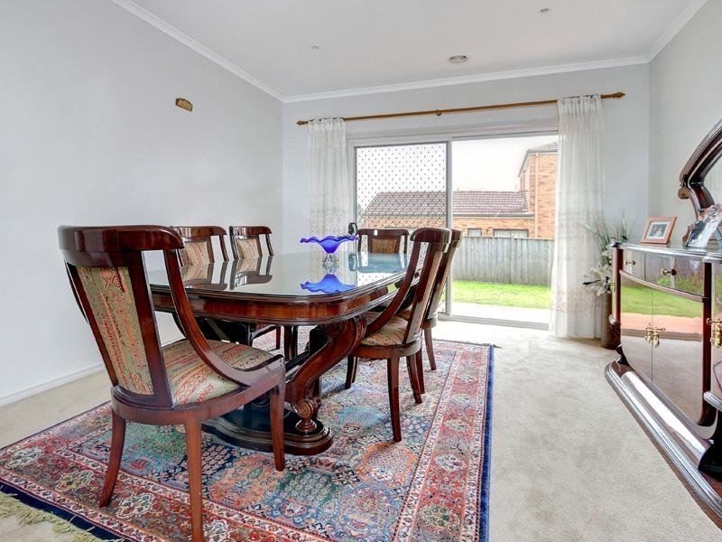 30 Pepperbush Crescent, Langwarrin VIC 3910